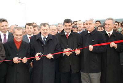 Çevre ve Orman Bakanı Eroğlu, Silifke ilçesinde yapılan Göksu Katı Atık Bertaraf Tesisi'nin açılışını yaptı